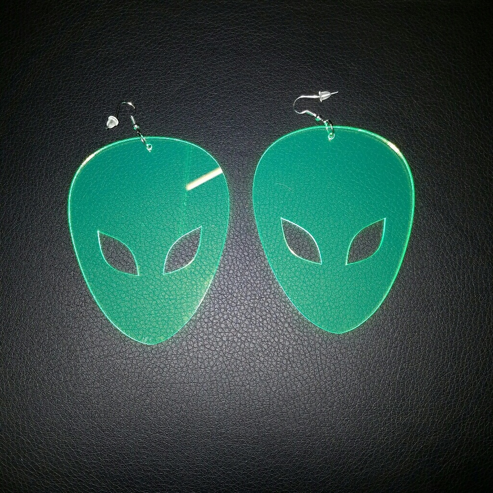 NEW LARGE ALIEN EARRINGS 👽👽👽👽